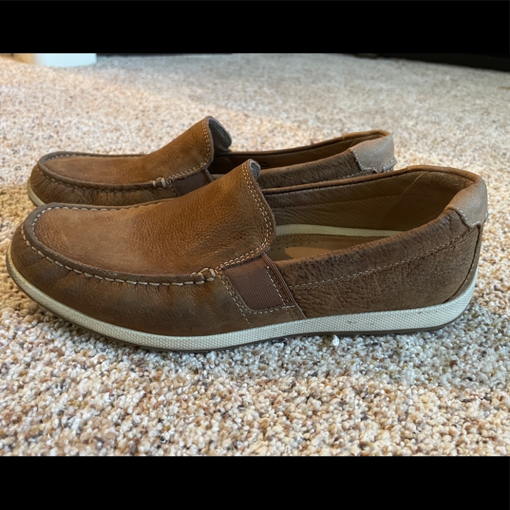 Ecco Moc Toe Slip On size 8 men’s -excellent condition